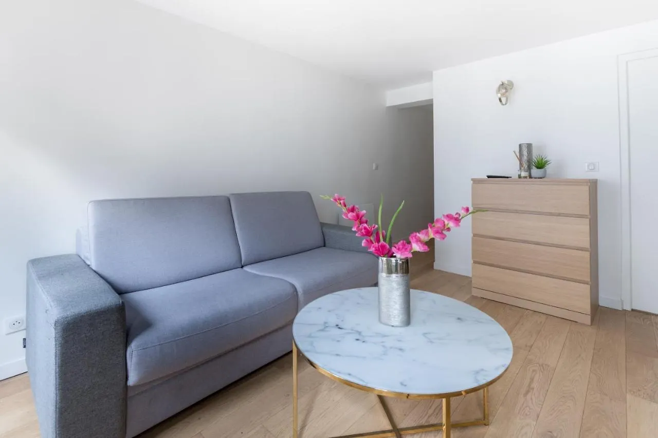 Apartment Home Suite Home Grands Boulevards - 42 Paris